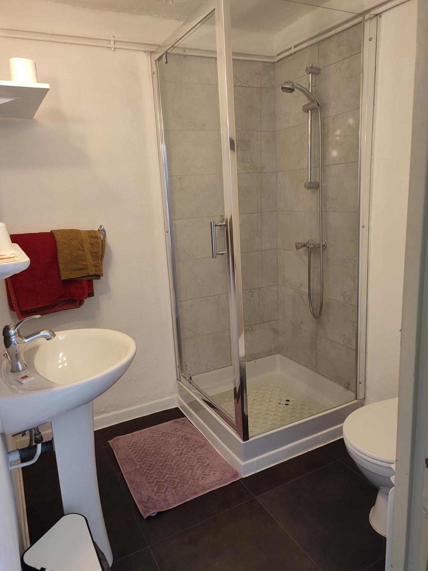 Hotel Le Calypso Hyeres Ngoại thất bức ảnh