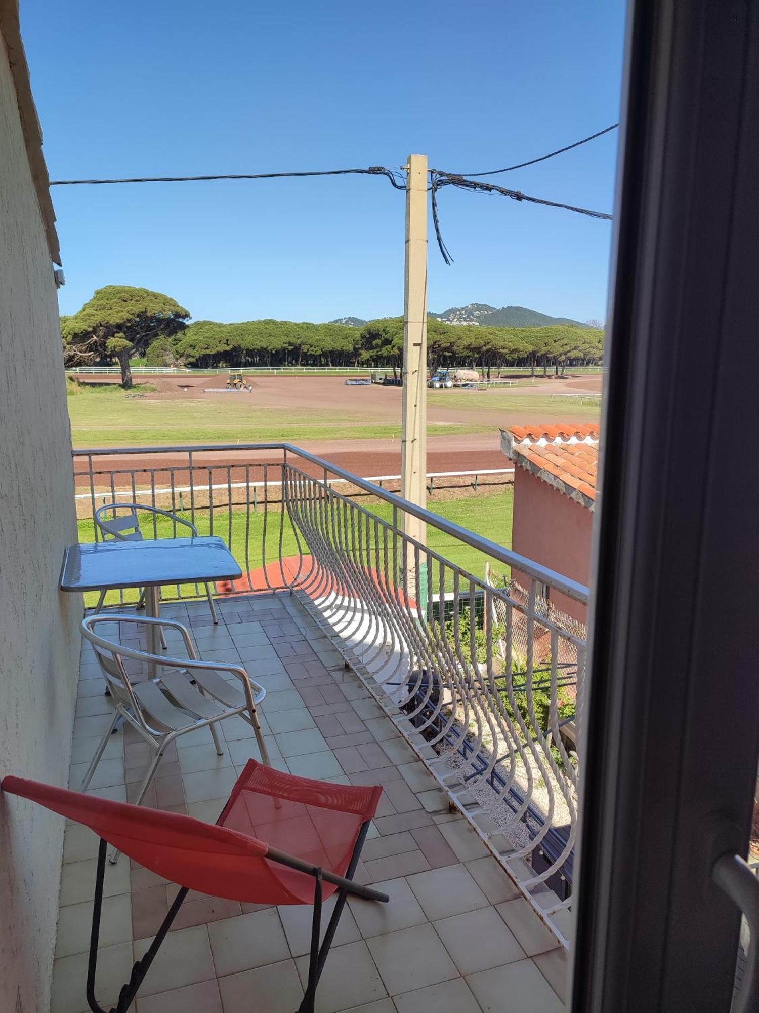 Hotel Le Calypso Hyeres Ngoại thất bức ảnh